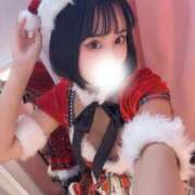 かえで 自分、サンタさんに転職します🤶 Ravires(ラヴィリス)