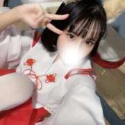 かえで 次回出勤日✨ Ravires(ラヴィリス)