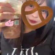 もも こっそり♡ E+アイドルスクール　大阪・日本橋店