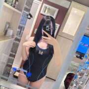 ヒメ日記 2025/08/15 14:03 投稿 【りく】スタイル抜群Eカップ コーチと私と、ビート板･･･