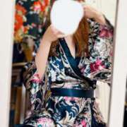 もも 出勤◠.¸¸. ઇଓ アイドルリーグ