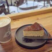 るい ☕𓈒𓏸︎︎︎︎ 性春放課後スクワット五反田編