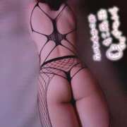 ヒメ日記 2025/10/19 19:33 投稿 南澤るう 全裸にされた女たちor欲しがり痴漢電車