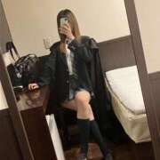 まい スレンダー好きな人〜〜🤚❓ 青チェと赤チェ