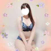 なゆ姫 寒くなってきたけど…まだ暑いみたいです🌸 I know すい～つ 生クリームpie