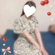 なゆ姫 今日もゆっくり過ごせたら嬉しいです🎀 I know すい～つ 生クリームpie