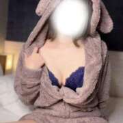 ヒメ日記 2025/12/01 07:28 投稿 楓（かえで） Salon du M-えっちなお姉さんのM性感デリバリー-五反田店