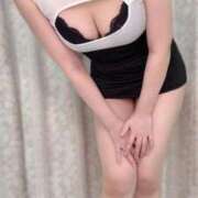 ヒメ日記 2026/04/04 09:31 投稿 楓（かえで） Salon du M-えっちなお姉さんのM性感デリバリー-五反田店