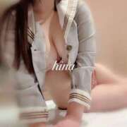 ヒメ日記 2025/10/04 18:04 投稿 朝日◇ひな 赤と黒～女と男の秘密倶楽部～