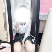 ヒメ日記 2026/08/08 15:27 投稿 めんま 女子校生はやめられない