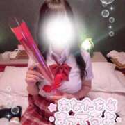 ヒメ日記 2025/10/27 16:20 投稿 もえ 学校帰りの妹に手コキしてもらった件 梅田