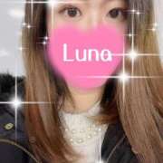 るな 夜のお出掛け、、、🌕 奥様なでしこ