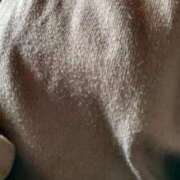 とねり 急に寒くなり冬だけど秋はどこ？😂 新宿サンキュー