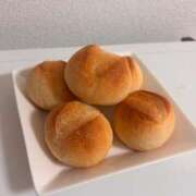 上坂 あんな パン作り🍞🥖🥐 アソビザ女子社員 イメクラ部