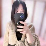 しずか 黒ワンピ ハピネス東京