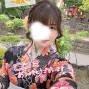 のん 初体験は一緒だと楽しい♡ ノーパンエステ!?絶頂させる天使たち
