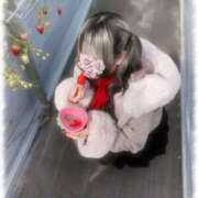 るぅ【敏感ドM処理玩具】 いちご食べすぎました…🍓 セクシャル