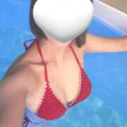 ヒメ日記 2025/08/20 23:12 投稿 馬越まりえ 全裸美女からのカゲキな誘惑