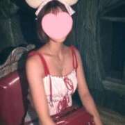 ヒメ日記 2025/10/07 18:09 投稿 馬越まりえ 全裸美女からのカゲキな誘惑