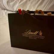 ヒメ日記 2025/10/07 20:13 投稿 馬越まりえ 全裸美女からのカゲキな誘惑