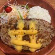 ヒメ日記 2025/10/17 01:22 投稿 馬越まりえ 全裸美女からのカゲキな誘惑