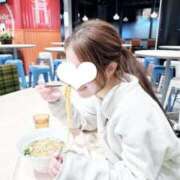 ヒメ日記 2025/09/04 23:36 投稿 あずさ とある風俗店♡やりすぎさーくる新宿大久保店♡で色んな無料オプションしてみました