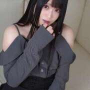 ペタンコ オフショルいいよね 【福岡デリヘル】20代・30代★博多で評判のお店はココです！