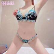 ひびき 💛もう土曜日 AZURE（アジュール）