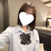 もも『後光が差す美少女 礼儀正しく美しい。She is Perfect』 お砂糖みたいに甘える💭 錦糸町派遣型JKリフレガチあい