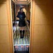 ヒメ日記 2026/02/07 01:39 投稿 あや★S級新卒18歳の超新星★ S級素人清楚系デリヘル chloe