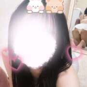 ゆうり 丸見え？ HAND BITCH(ハンドビッチ)