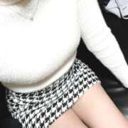 るる（るる）ベーシック新人 お久しぶりです🤍 aroma ace.