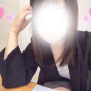 ヒメ日記 2025/12/10 21:35 投稿 チューリップ 飾窓