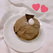 ヒメ日記 2025/12/24 17:59 投稿 チューリップ 飾窓