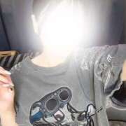 ヒメ日記 2026/04/23 17:00 投稿 チューリップ 飾窓