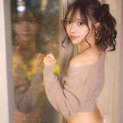 立華さり 🈳25時~🩷 ウルトラプラチナム