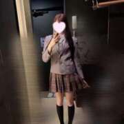 ヒメ日記 2025/10/22 18:45 投稿 らら 綺麗系美女降臨！ ウエスト・コム