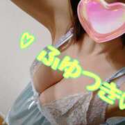 ヒメ日記 2025/11/21 23:39 投稿 冬月 Anemone（アネモネ）