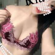 リア 出勤します🩷 【福岡デリヘル】20代・30代★博多で評判のお店はココです！