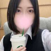 ヒメ日記 2025/08/15 08:00 投稿 月野 ちなみ リップスティック