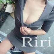 仲河 りり 出勤するよ💗💗 メルビス＆アトリアーナ