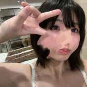 シオリ 出勤いたします😭🙏 ピカソ