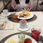 りな 🤍🐰🫶🧸大好きな方とのご飯🤍 コートダジュール