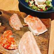 ヒメ日記 2025/08/23 06:58 投稿 小雪 極楽園