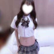 なの ちっちゃいせーふく🙈💖 派遣型JKリフレ ぷるぷる新宿