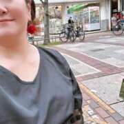 光浦 本日出勤で伊勢佐木モールに来ました🙋‍♀️ 熟女の風俗最終章 横浜本店