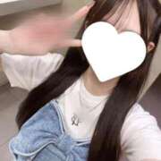 りりか 出勤🐥 チェックイン素人専門大人女子