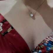 しおり 出勤しました(*^^*) 紅(くれない)