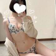 秋山 かほ 待ってます🌷 プルプルハウス