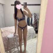 みる あした🤍 E+アイドルスクール新宿・歌舞伎町店